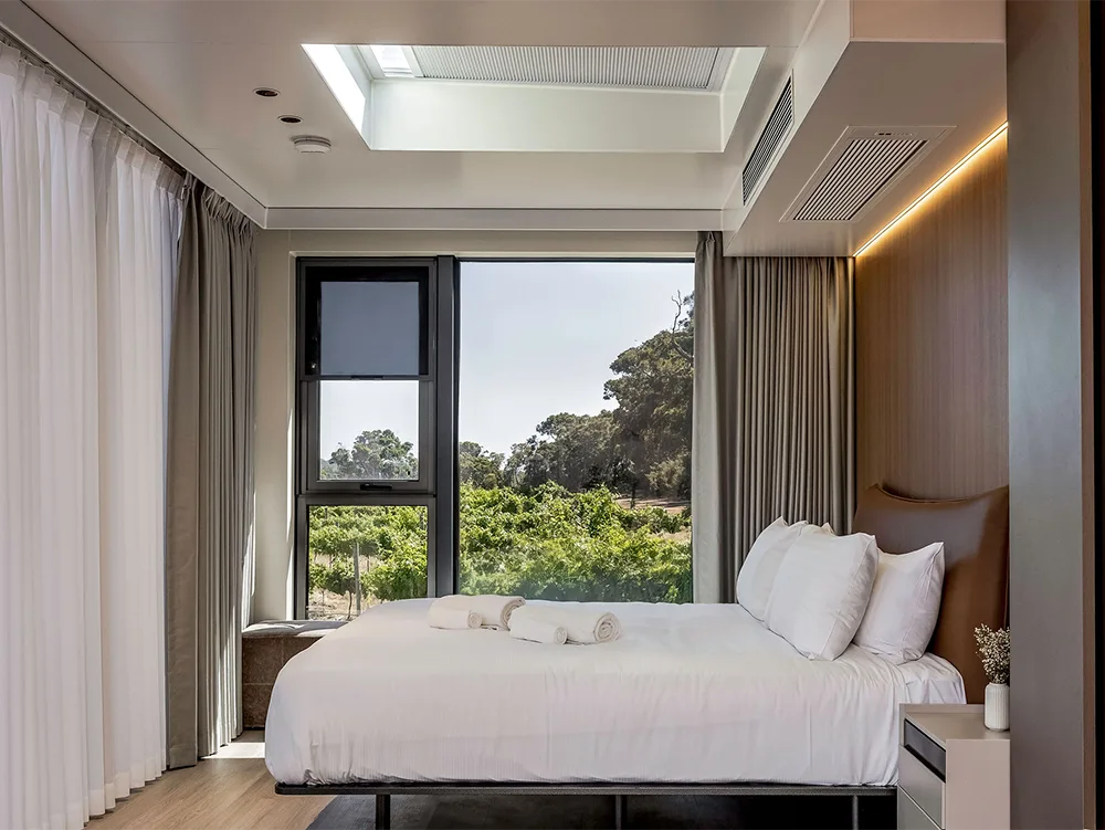 King Accessible Cabin at Aravina Escapes, Aravina Estate, image 4 of 5